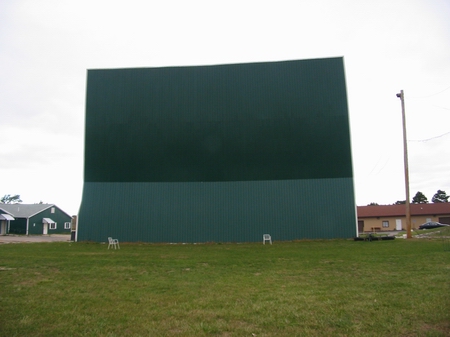 Hi-Vue Theatre - Screen Front - Photo From Water Winter Wonderland